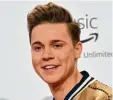  ?? Foto: dpa ?? DJ Felix Jaehn hat seinen Eltern einen Adventskal­ender geschenkt.