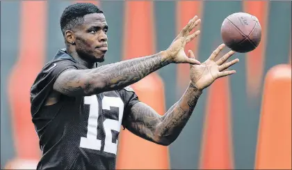  ?? AP PHOTO ?? Cleveland Browns’ Josh Gordon warms up during the NFL team’s organized team activity at its training facility in Berea, Ohio, on June 5.