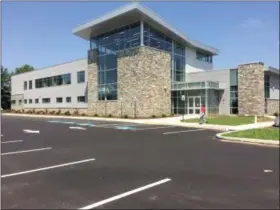  ?? EVAN BRANDT — DIGITAL FIRST MEDIA ?? The new $6 million Limerick Township building is located on the same Ridge Pike site as the former township building.