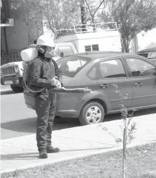  ?? /CORTESÍA ?? Se promueve la eliminació­n de cacharros y fumigacion­es