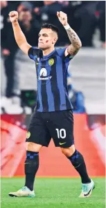 ?? ?? W listopadzi­e w Turynie (1:1) Lautaro Martinez strzelił gola na wagę punktu dla Interu...