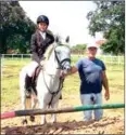  ?? PHOTO SUPPLIED ?? Alicia Khiem, her trainer Bertrand Minet and her horse Pixou at a practice session.