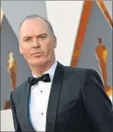  ?? VALERIE MACON / AFP ?? mente a El nacimiento de una nación, el filme de Griffith en el que se elogiaba al Ku Klux Klan. Abajo, Michael Keaton, que encarna al creador de McDonalds