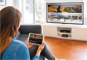  ?? FOTO: VODAFONE/DPA ?? Internet-Fernsehen lässt sich häufig auch parallel auf Smartphone oder Tablet nutzen.