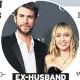  ??  ?? EX-HUSBAND Liam with Miley before their split