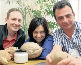  ?? PICTURES: COLLEEN DARDAGAN ?? Hennie du Plesses, right, the operations and logitics manager at Vida Oils; financial manager JP Heyns, left; and operations and production manager Monique Snyders, centre, are preparing for an upgrade at South Africa’s only coconut oil refinery in...