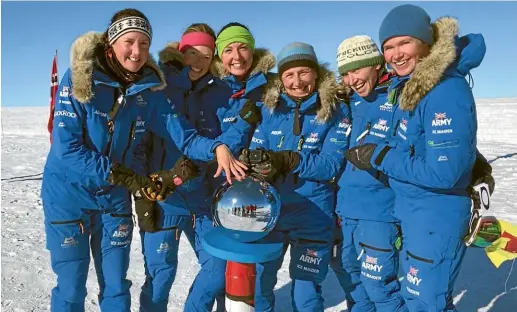  ??  ?? Researcher­s say these six British female soldiers who trekked across Antarctica showed no more negative health effects than would be expected in men.