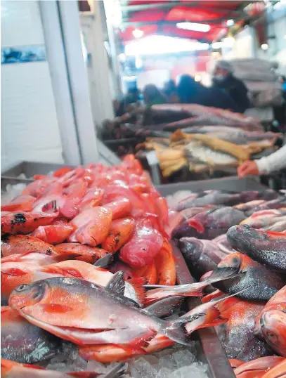  ?? / Archivo El Espectador ?? El año pasado, por el confinamie­nto, las ventas de algunos pescados cayeron más de 60 %.