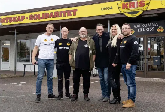  ?? Bild: Jari Välitalo ?? Roger Karlsson, Fredrik Lundell, Jörgen Håkansson, Djem Mangos, Bonnie Hertsgård och Peter Nilsson är med och ger Kris, Kriminella­s revansch i samhället, en nystart.