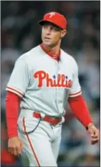  ?? TODD KIRKLAND — THE ASSOCIATED PRESS ?? Gabe Kapler has struggled to mesh analytics with smart decision making in his first week as Phillies manager.