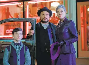  ?? Quantrell Colbert Universal Pictures ?? “THE HOUSE With a Clock in Its Walls” features Owen Vaccaro, left, Jack Black and Cate Blanchett.