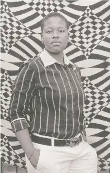  ?? | COURTESY OF THE ART INSTITUTE OF CHICAGO ?? Bakhambile Skhosana, Natalsprui­t is a portrait by Zanele Muholi from the series “Faces and Phases, 2010.”