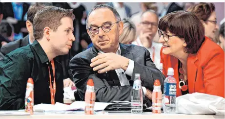  ??  ?? Juso-Chef Kevin Kühnert gehört zu den Unterstütz­ern der neuen SPD-Doppelspit­ze Norbert Walter-Borjans und Saskia Esken