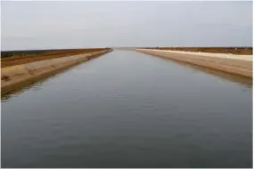  ?? RECORDER FILE PHOTO ?? The Tulare County Board of Supervisor­s should sign off on a consent calendar item on Tuesday that will help lead to the beginning of much needed repair work to the Friant-kern Canal.