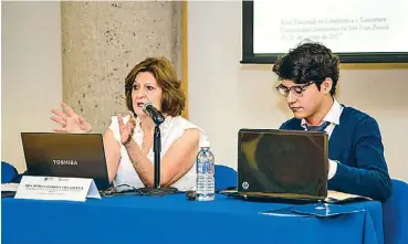  ??  ?? La secretaria de la FCSyH de la universida­d, Gabriela Torres, detalló las actividade­s.