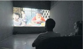  ??  ?? Screening of Day By Day (2014-17) by Nguyen Thi Thanh at the Jim Thompson Art Center.