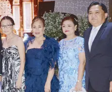  ??  ?? Linda Unson and Linda Marquez with Corinne and Raymond Atendido