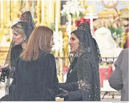  ?? JOSUÉ CORREA ?? La iglesia de Santa María de Gracia se llenó de devotos.