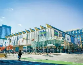  ?? JERRY JACKSON/BALTIMORE SUN ?? The redevelopm­ent of Baltimore Arena, known most recently as Royal Farms Arena, is scheduled to kick off with a groundbrea­king Thursday.