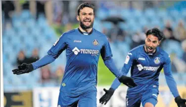  ??  ?? ALEGRÓN FINAL. Jorge Molina celebra el penalti que daba la victoria al Getafe.