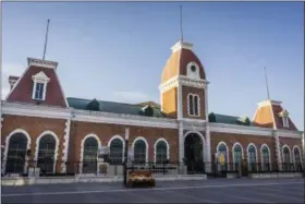  ??  ?? This undated photo provided by the Mexico Tourism Board and Fideicomis­o ¡AhChihuahu­a! shows the exterior of the Museum of the Revolution in the Border in Ciudad Juarez, Mexico. The museum tells the story of the revolution, a turbulent chapter of...