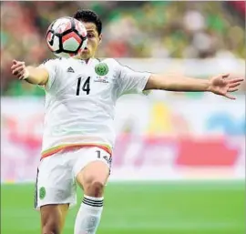  ?? Alfredo Estrella AFP/Getty Images ?? “IT’S GOING to be a better scenario for us,” striker Javier “Chicharito” Hernandez says of the fan support that Mexico’s team receives in the U.S.