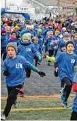  ?? Foto: Reiser ?? Auch die Kinder gehen in Gersthofen an Silvester an den Start: Der Flitzilauf ist sportlich und macht Spaß.