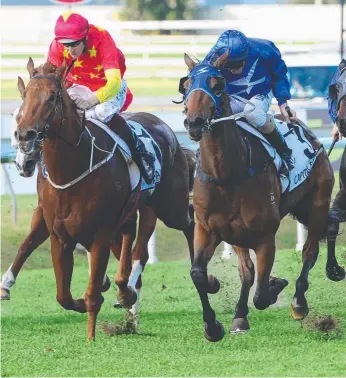  ?? Picture: TRACKSIDE PHOTOGRAPH­Y ?? Capital Gain (right) heads for victory in the J.J. Atkins.