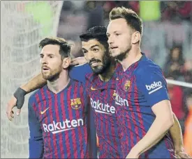  ?? FOTO: PEP MORATA ?? Rakitic entró y fue clave Dio a Luis Suárez la asistencia del 3-1