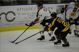  ?? (Photo Yannis Dakik) ?? Les Aigles continuent de décevoir en ce début de saison.