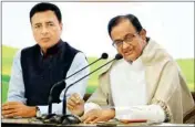  ?? PIC/NAVEEN SHARMA ?? Congress leader P Chidambara­m and Randeep S Surjewala addressing a Press conference on the Yes Bank crisis in New Delhi