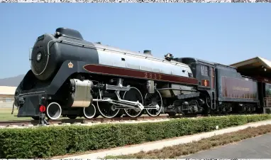  ?? Charles Freericks ?? Far from southweste­rn Virginia or Canada, for that matter, Canadian Pacific 4-6-4 No. 2839 is on display at the Nethercutt Collection in Southern California.