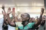  ?? MOTSHWARI MOFOKENG African News Agency (ANA) ?? THE party faithful sing their praise song after Ramaphosa addressed the ANC Youth League rally while visiting Cato Crest. |