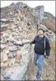  ?? LI XIN / XINHUA ?? Mei Jingtian, a volunteer ranger for a section of the Great Wall, patrols his area.
