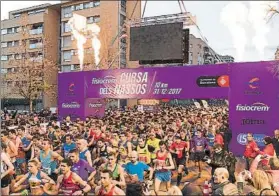  ?? FOTO: P. PUNTÍ ?? La Cursa dels Nassos reunirá a cerca de 11.000 corredores en las calles de Barcelona ATLETISMO