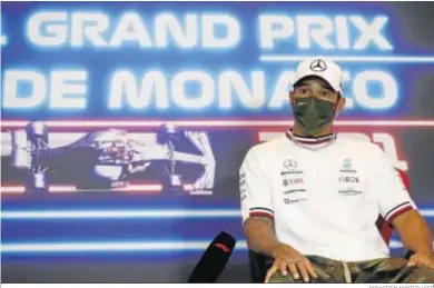 ?? SEBASTIEN NOGIER / EFE ?? Lewis Hamilton, en la rueda de prensa previa al inicio del Gran Premio de Mónaco.