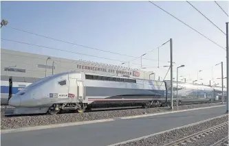  ??  ?? > SNCF’s record-breaking V150 TGV. The French firm has joined Virgin in a bid to run HS2