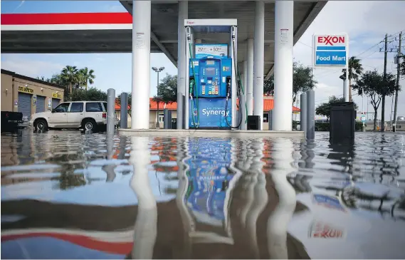  ?? LUKE SHARRETT/BLOOMBERG ?? Analysts expect hikes in Canadian gas prices will differ greatly by region, with Eastern Canada feeling the brunt of Harvey’s spillover effects.