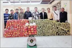  ?? GRK ?? Military Police seize 884kg ketamine in Sihanoukvi­lle on December 11.