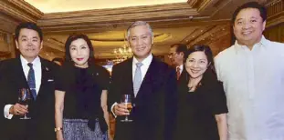  ??  ?? (From left) Thai ambassador Thanatip Upatising and wife madam Monthip, lawyer Carlos Ocampo, Maita and Jorge Lichauco