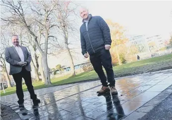  ??  ?? Veterans’ Walk organisers Rob Deverson and Tom Cuthbertso­n.