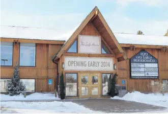  ?? Stuart Gradon/calgary Herald ?? In early February, Canadian Rocky Mountain Resorts is opening The Lake House restaurant in the former Inn on Lake Bonavista. The menu concept will be the same as the former Ranche in Fish Creek Park.