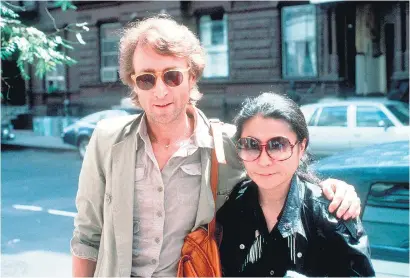  ?? ?? John Lennon y Yoko en Nueva York, poco antes del asesinato.