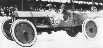  ??  ?? Man in the mirror: Ray Harroun wins the first Indy 500 in his Marmon Wasp