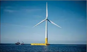  ??  ?? Le projet prévoit d’installer 46 éoliennes offshore en mer du Nord.