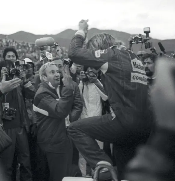  ??  ?? James Hunt learns that by finishing third at Fuji he has won the 1976 drivers’ championsh­ip. Mclaren would now face a long wait for their next world title