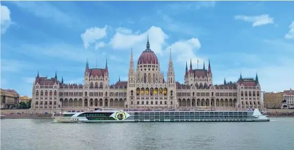  ?? PHOTOS: © TAUCK, © BALAKATE | DREAMSTIME.COM ?? Rolling on the River:
Tauck’s MS Savor near the Hungarian Parliament in Budapest (top), and the famous cycling route Donauradwe­g (bottom)