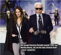  ??  ?? Die junge Vanessa Paradis wurde 1991 zur Werbe-Ikone, als sie für den Chanel-Duft „Coco“posierte.