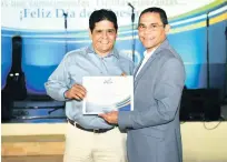  ??  ?? Héctor Álvarez, reconocido por su apoyo al Sistema de Formación Técnico Profesiona­l.