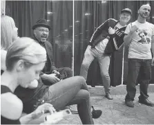  ??  ?? Stefan Brogren, centre right, and Pat Mastroiann­i ham it up for a photo while Stacie Mistysyn, left, Kirsten Bourne and Roger Montgomery chat during an appearance in Toronto over the weekend.